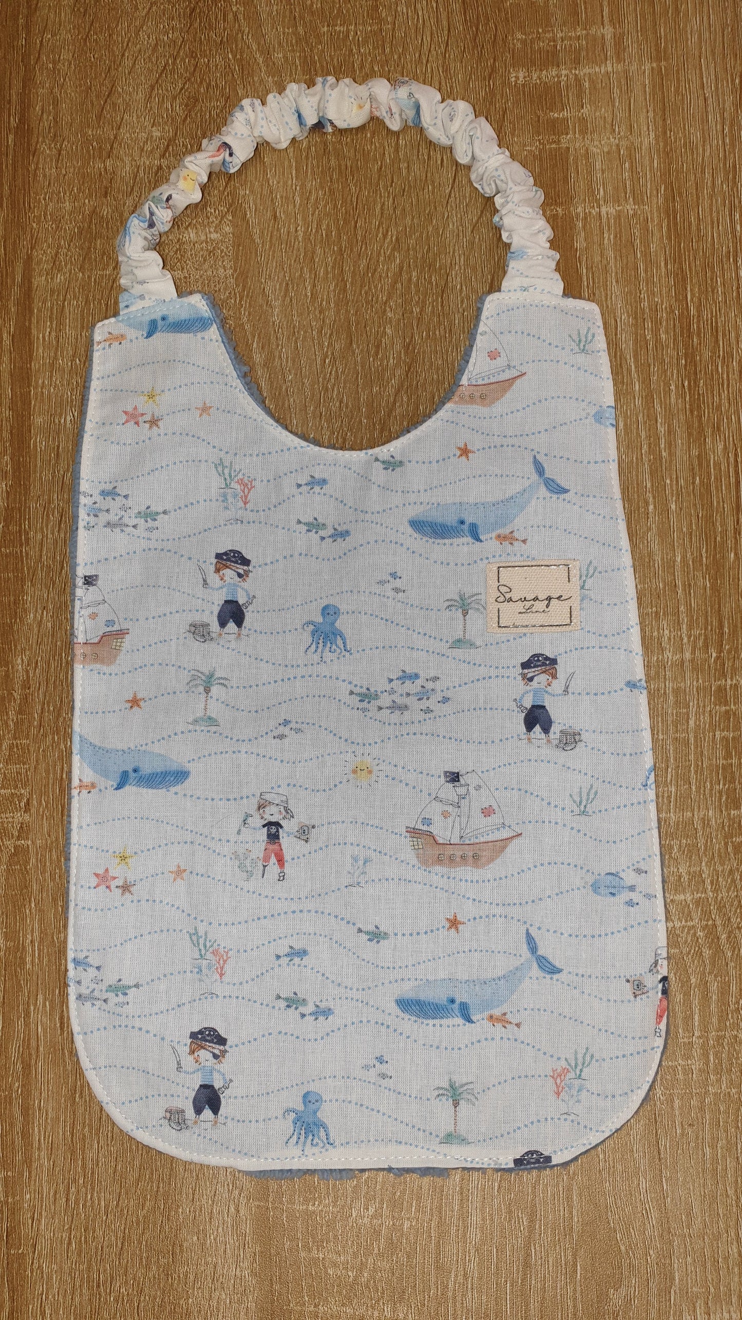 Baberos Montessori "PIRATAS"