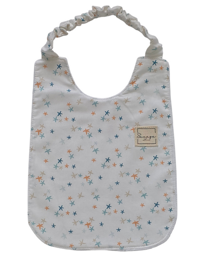 Babero Montessori SAVAGE LINE de algodón orgánico con estampado de estrellas de mar para bebés de 3 a 6 meses