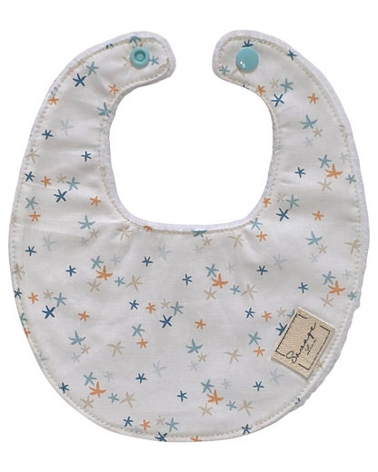 Babero SAVAGE LINE de algodón con estampado de estrellas de mar y rayas en tonos azules y naranjas
