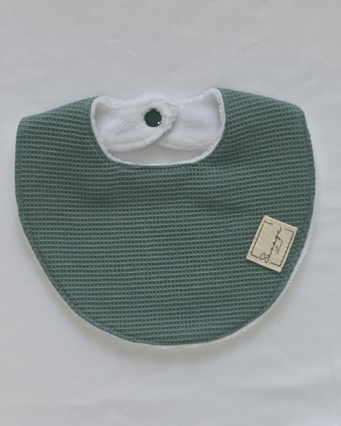 Babero lactancia "WAFFLE VERDE"