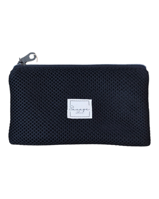 Monedero SAVAGE LINE Daissy Simple negro con exterior de malla 3D, cierre de cremallera y etiqueta de marca blanca.
