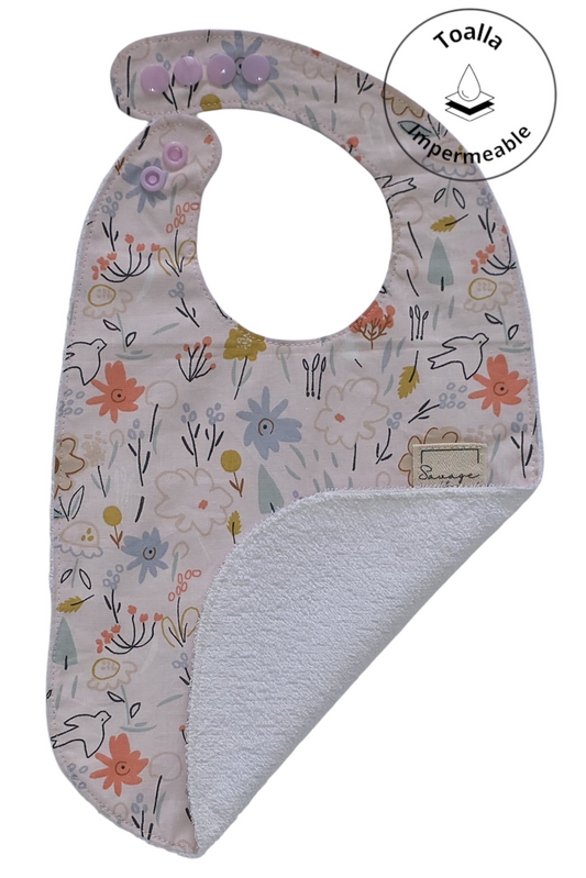 Babero evolutivo SAVAGE LINE con estampado de pajaritos y flores, algodón suave y rizo impermeable, ajustable.